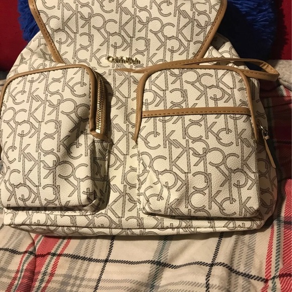 Backpack - Picture 1 of 2